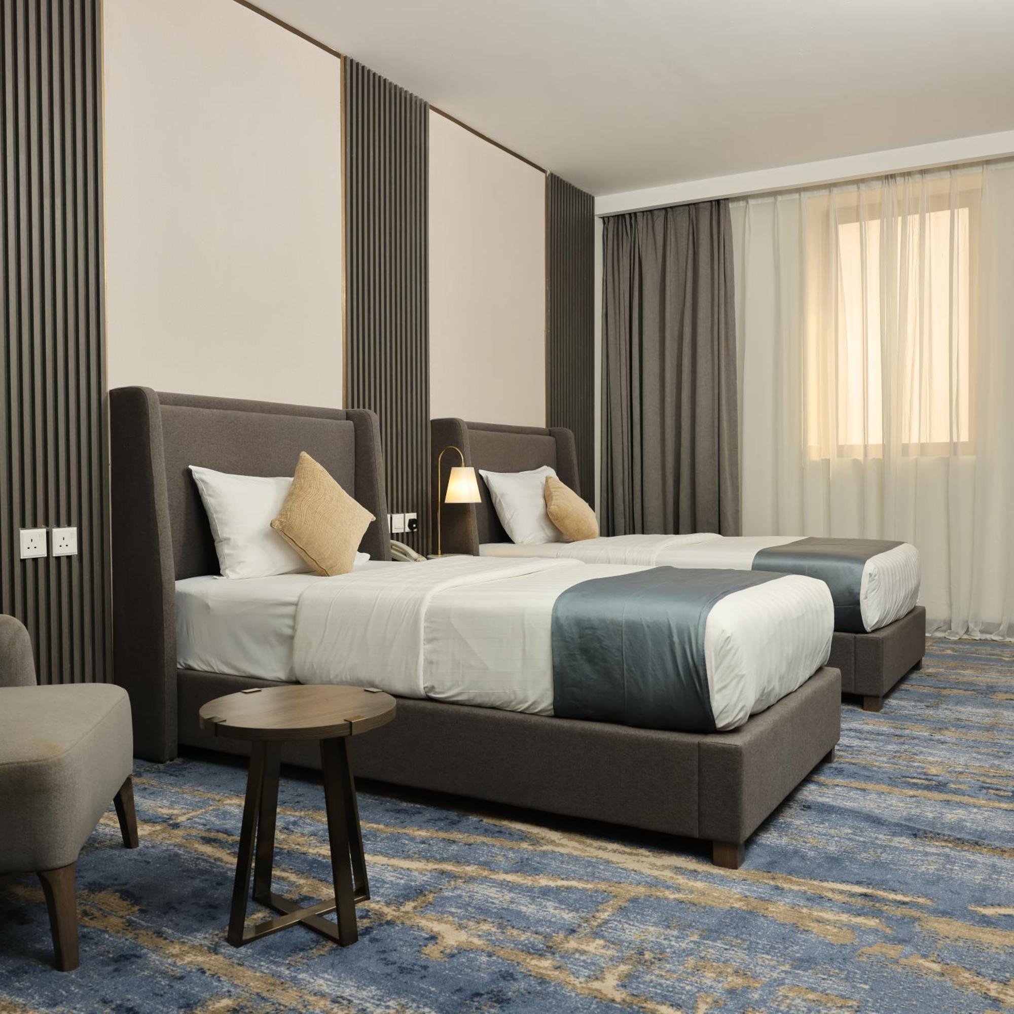 Lily Hotel Suite Hofuf Экстерьер фото
